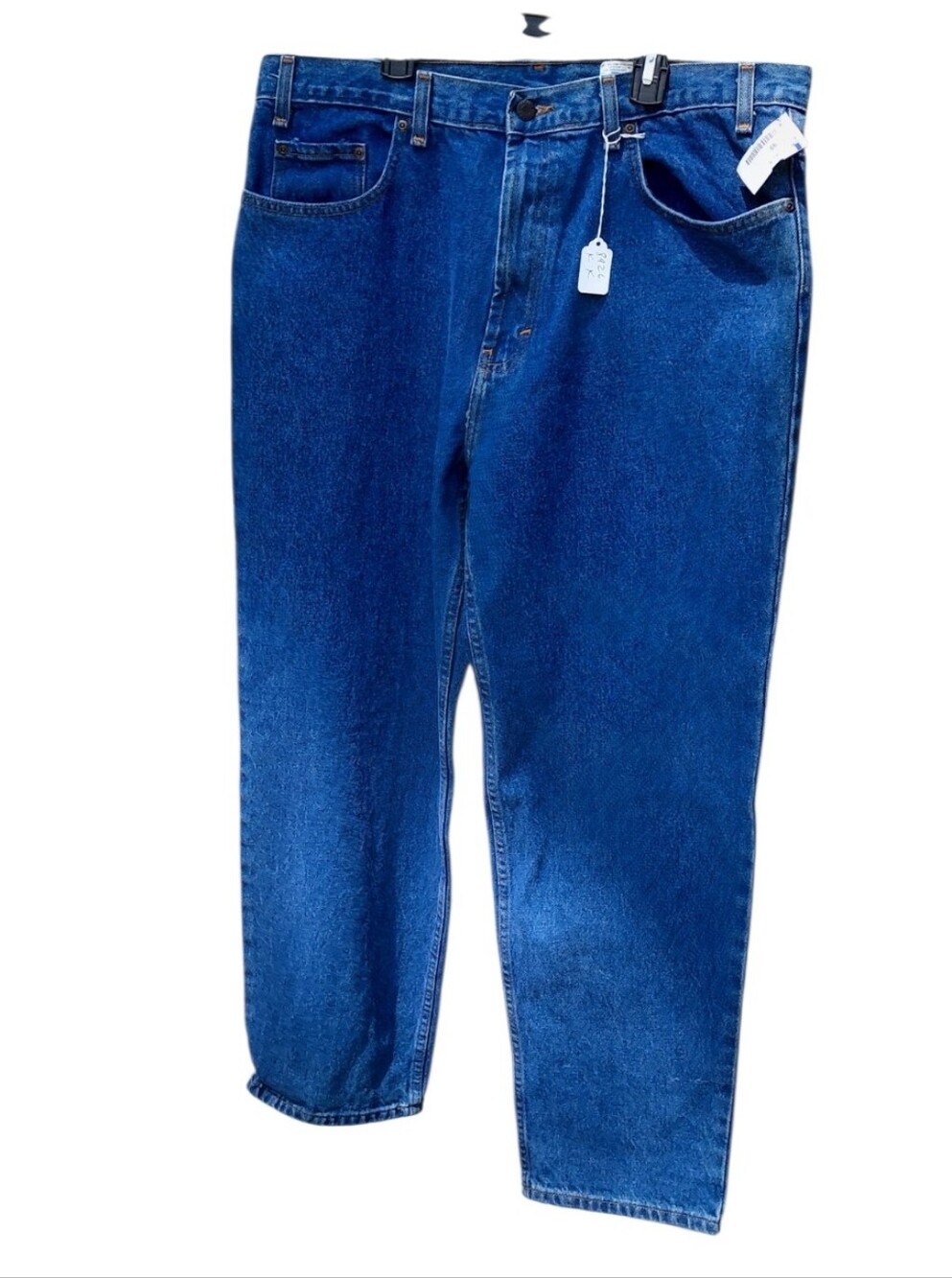 8926KK.. Men's Kirkland Straight Leg Denim Jeans Size 38X30, 12" Rise